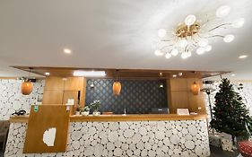Cloud Chaser Hotel